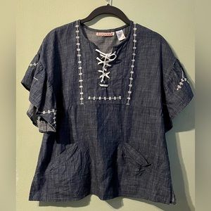BANJANAN chambray embroidered peasant blouse top. Size Small.